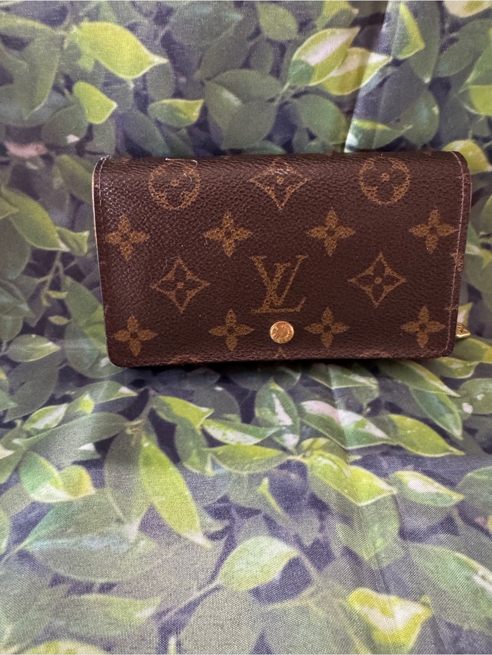 Louis Vuitton Monogram  Tressor Wallet -